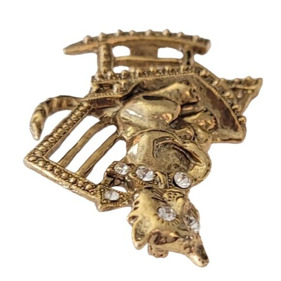 1928 Brand Clear Rhinestone Cat in Rocking Chair Brooch Pin E638 - Picture 7 of 11